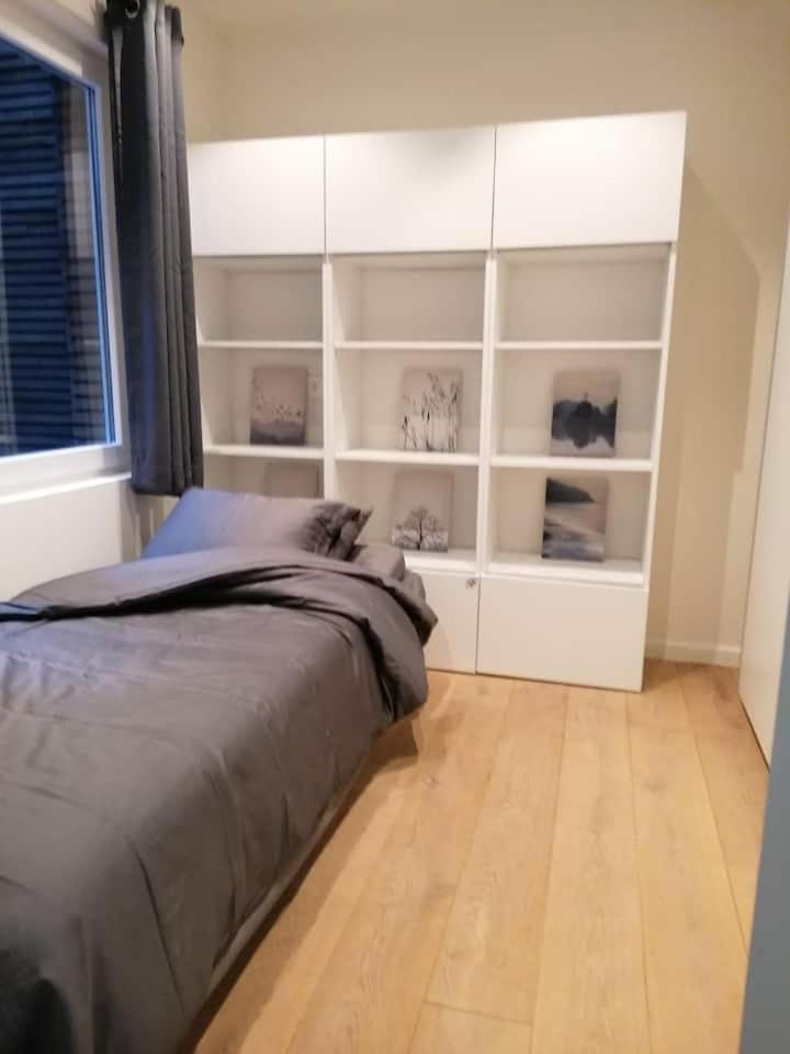 Leon-rens, Op 1 Minuut Het Apartment *